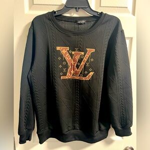 NWT Louis Vuitton sweatshirt black w logo- size large to XL unisex